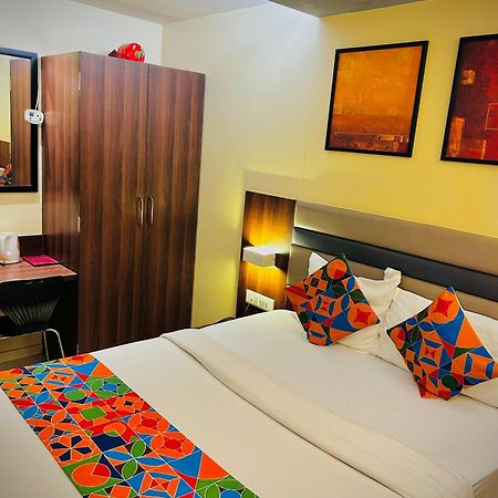 Hotel Regal International - Near Mumbai International Airport Andheri East 외부 사진