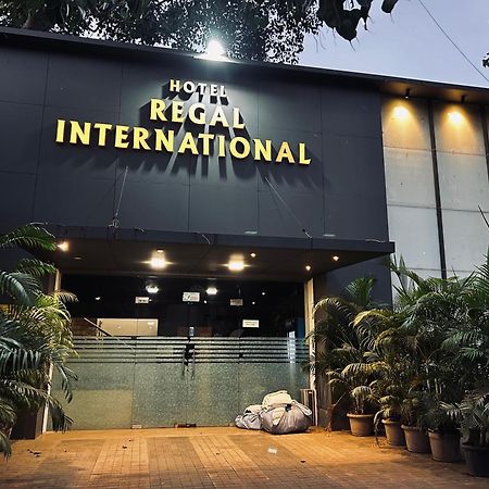 Hotel Regal International - Near Mumbai International Airport Andheri East 외부 사진
