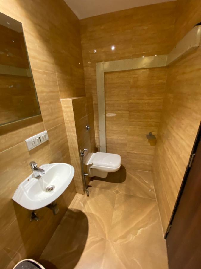 Hotel Regal International - Near Mumbai International Airport Andheri East 외부 사진